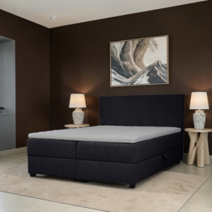 Kontinentaalvoodi Sanna Must